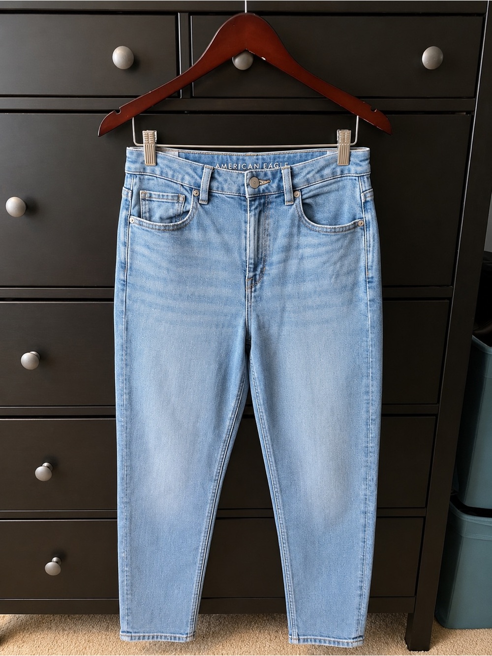 American Eagle Outfitters Light Blue High-Rise Slim Jeans (Size: 8 Curve)